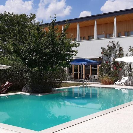 Hotel Gracanica Luaran gambar