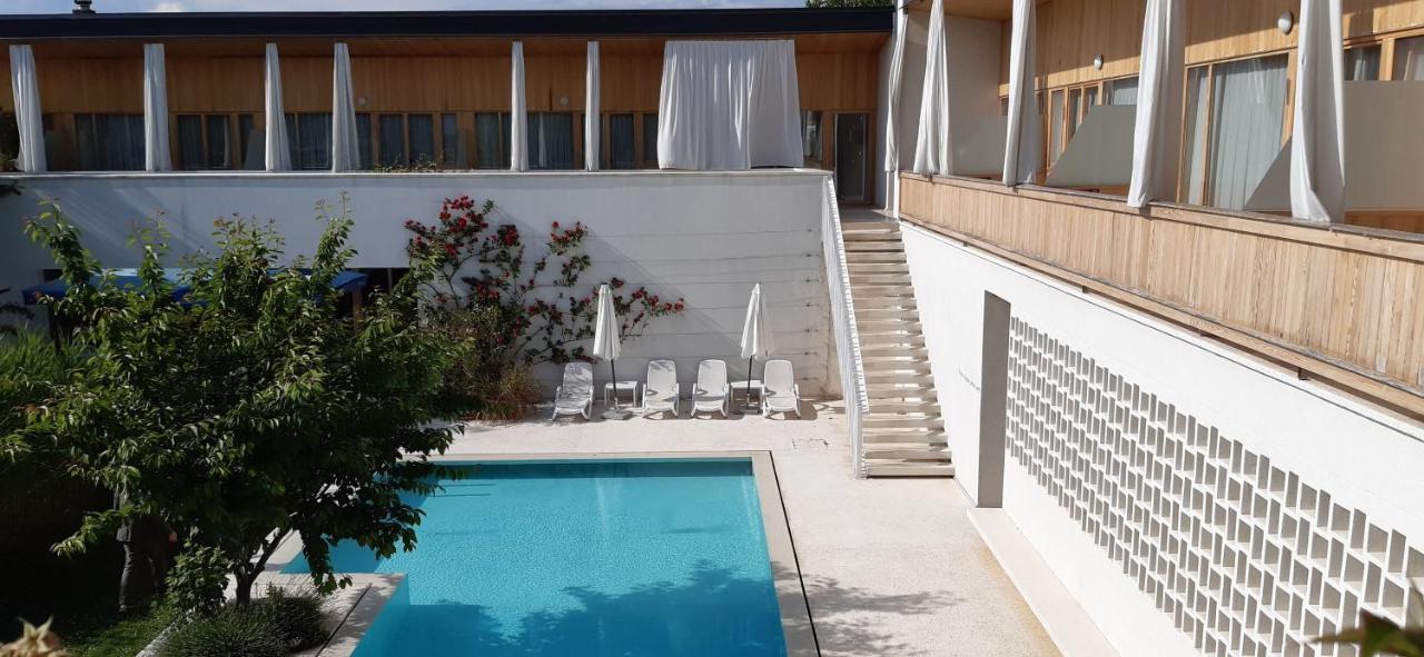 Hotel Gracanica Luaran gambar